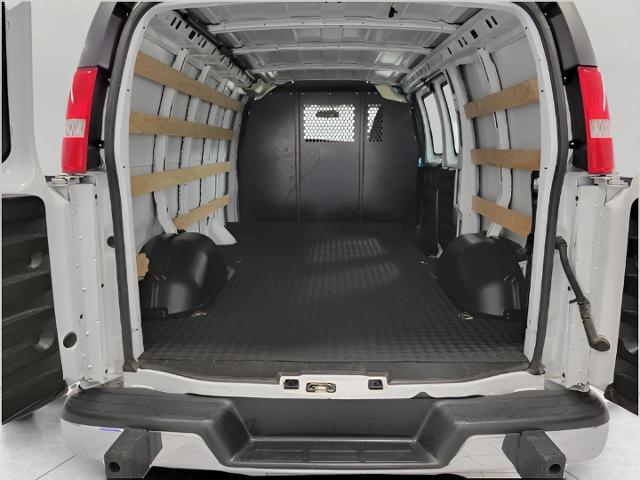 2023 GMC Savana Cargo 2500 Vehicle Photo in MANITOWOC, WI 54220-5838