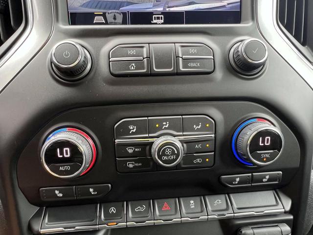2021 Chevrolet Silverado 1500 Vehicle Photo in Roslyn, NY 11576