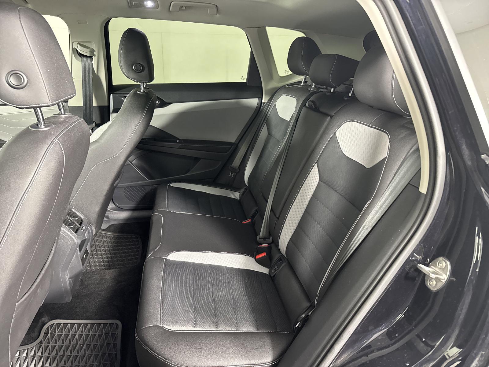2024 Volkswagen Taos Vehicle Photo in Georgetown, TX 78626