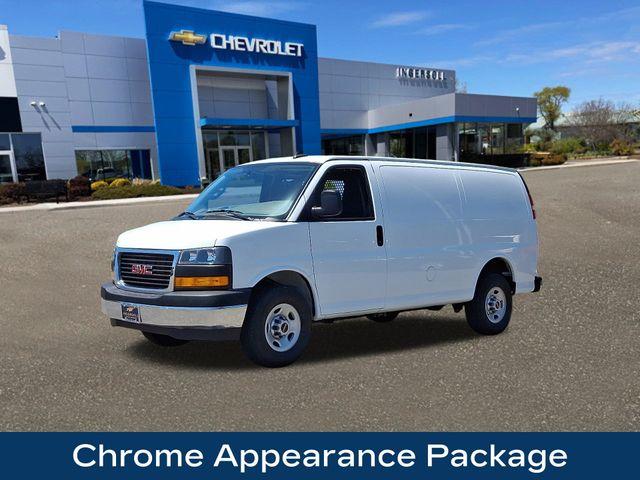 2023 GMC Savana Cargo 2500 Vehicle Photo in DANBURY, CT 06810-5034
