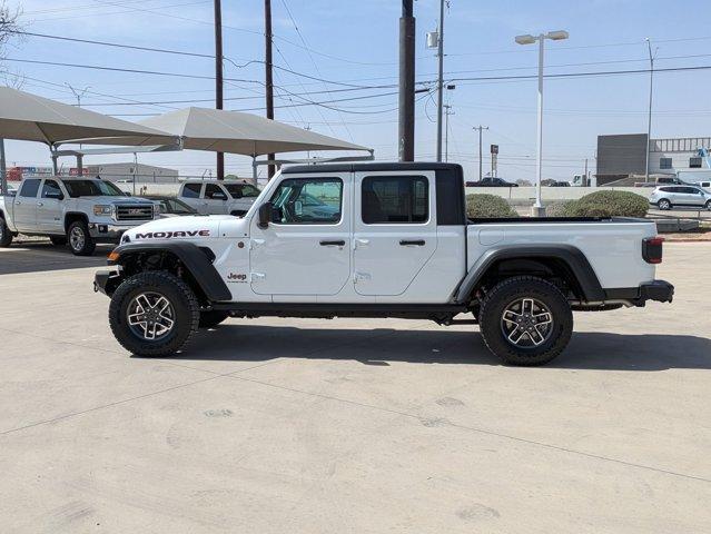 2024 Jeep Gladiator Vehicle Photo in SELMA, TX 78154-1460