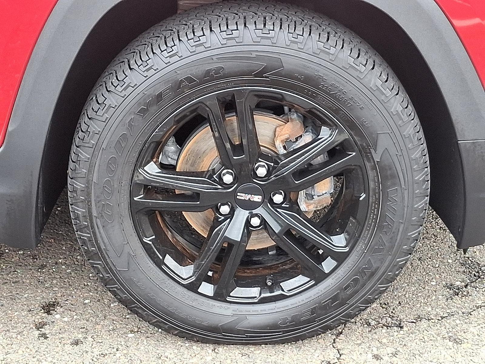 2024 GMC Terrain Vehicle Photo in Trevose, PA 19053