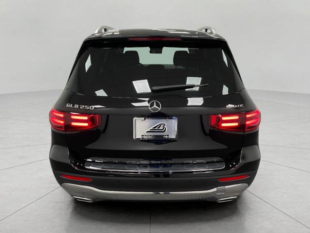 2025 Mercedes-Benz GLB Vehicle Photo in Appleton, WI 54913