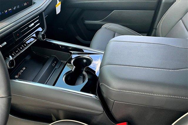 2025 Chevrolet Tahoe Vehicle Photo in TOPEKA, KS 66609-0000