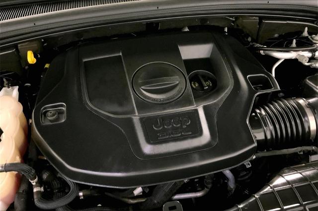 2021 Jeep Grand Cherokee L Vehicle Photo in Kansas City, MO 64114