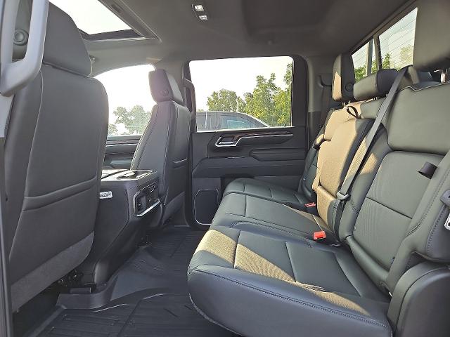 2025 GMC Sierra 2500 HD Vehicle Photo in TREVOSE, PA 19053-4984