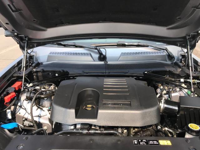 2024 Land Rover Defender Vehicle Photo in GREEN BAY, WI 54303-3330
