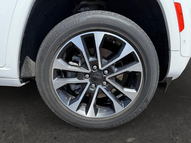 2022 Jeep Grand Cherokee L Vehicle Photo in Brunswick, GA 31525