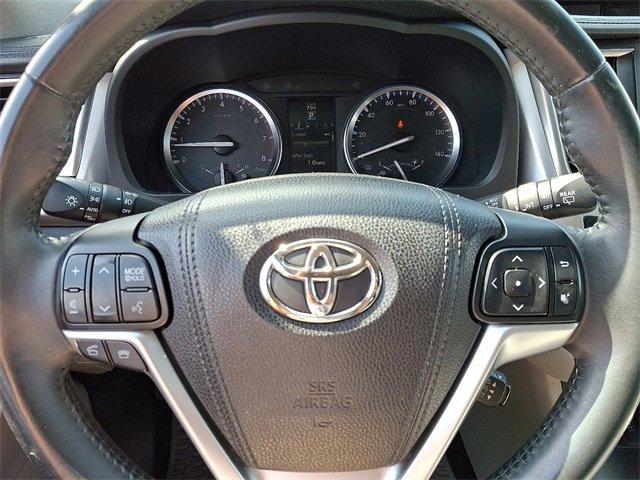 2016 Toyota Highlander Vehicle Photo in LANCASTER, PA 17601-0000