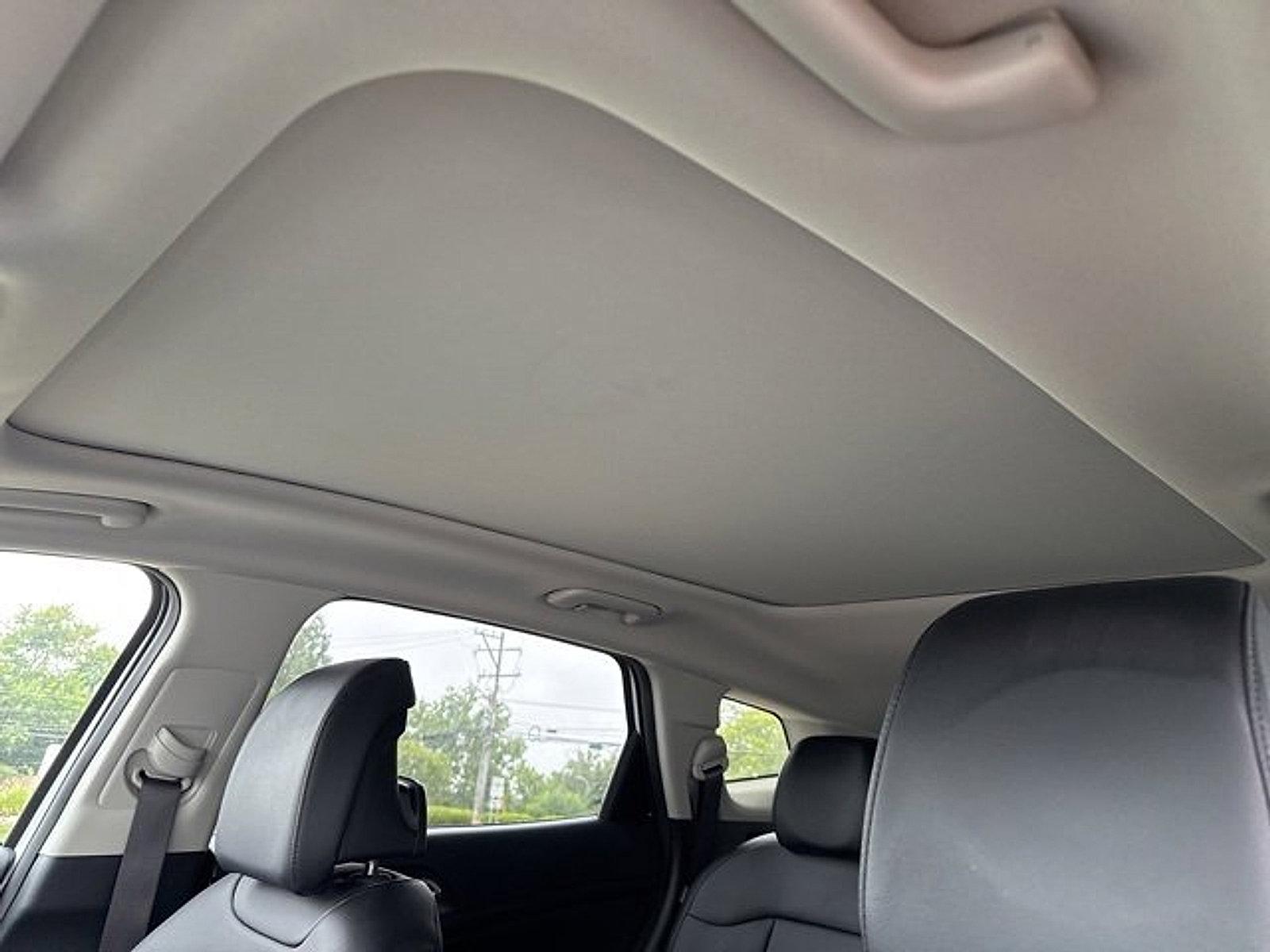 2024 Kia Sportage Hybrid Vehicle Photo in Trevose, PA 19053