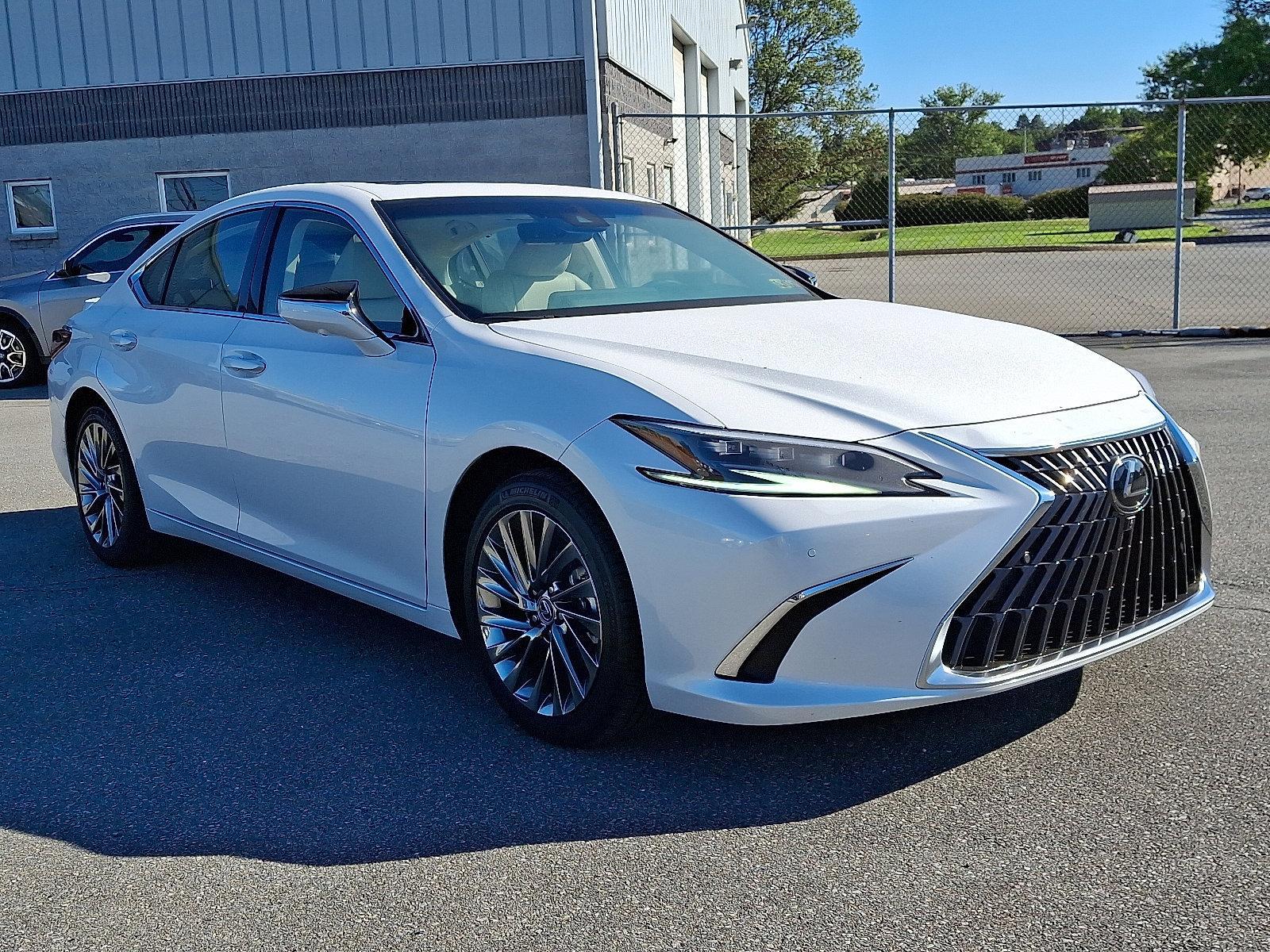 2025 Lexus ES 300h Vehicle Photo in Lancaster, PA 17601