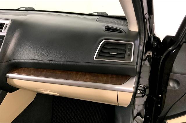 2016 Subaru Outback Vehicle Photo in Lees Summit, MO 64086