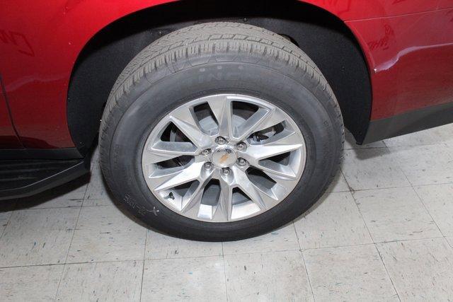 2023 Chevrolet Suburban Vehicle Photo in SAINT CLAIRSVILLE, OH 43950-8512