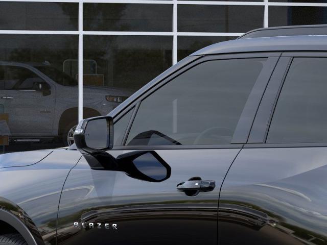 2025 Chevrolet Blazer Vehicle Photo in Roslyn, NY 11576