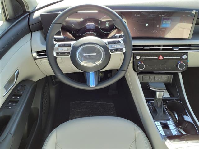 2025 Hyundai TUCSON Vehicle Photo in Peoria, IL 61615