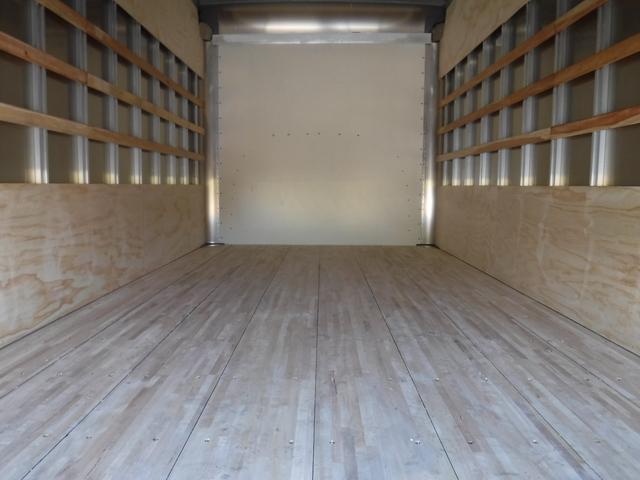2024 Chevrolet Express Commercial Cutaway Vehicle Photo in JASPER, GA 30143-8655