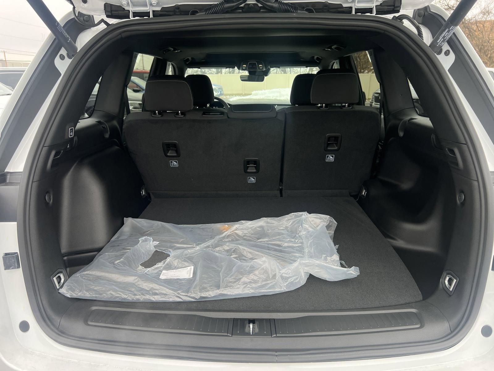 2025 Jeep Grand Cherokee Vehicle Photo in Mechanicsburg, PA 17050-1707