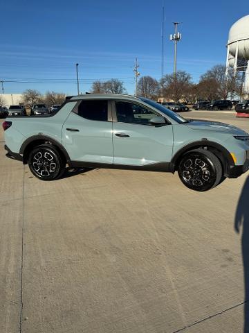 2024 Hyundai SANTA CRUZ Vehicle Photo in Peoria, IL 61615