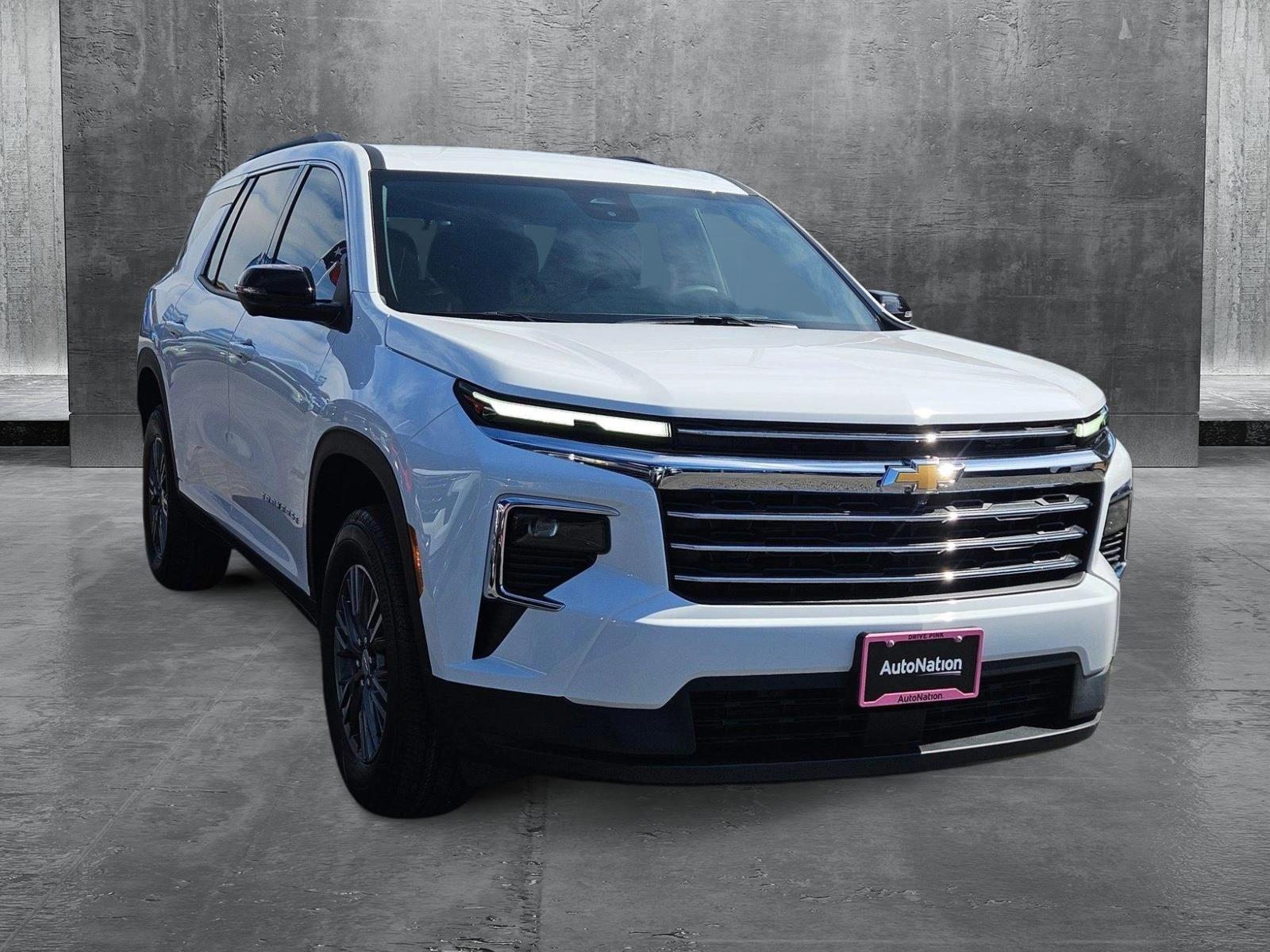 2025 Chevrolet Traverse Vehicle Photo in NORTH RICHLAND HILLS, TX 76180-7199