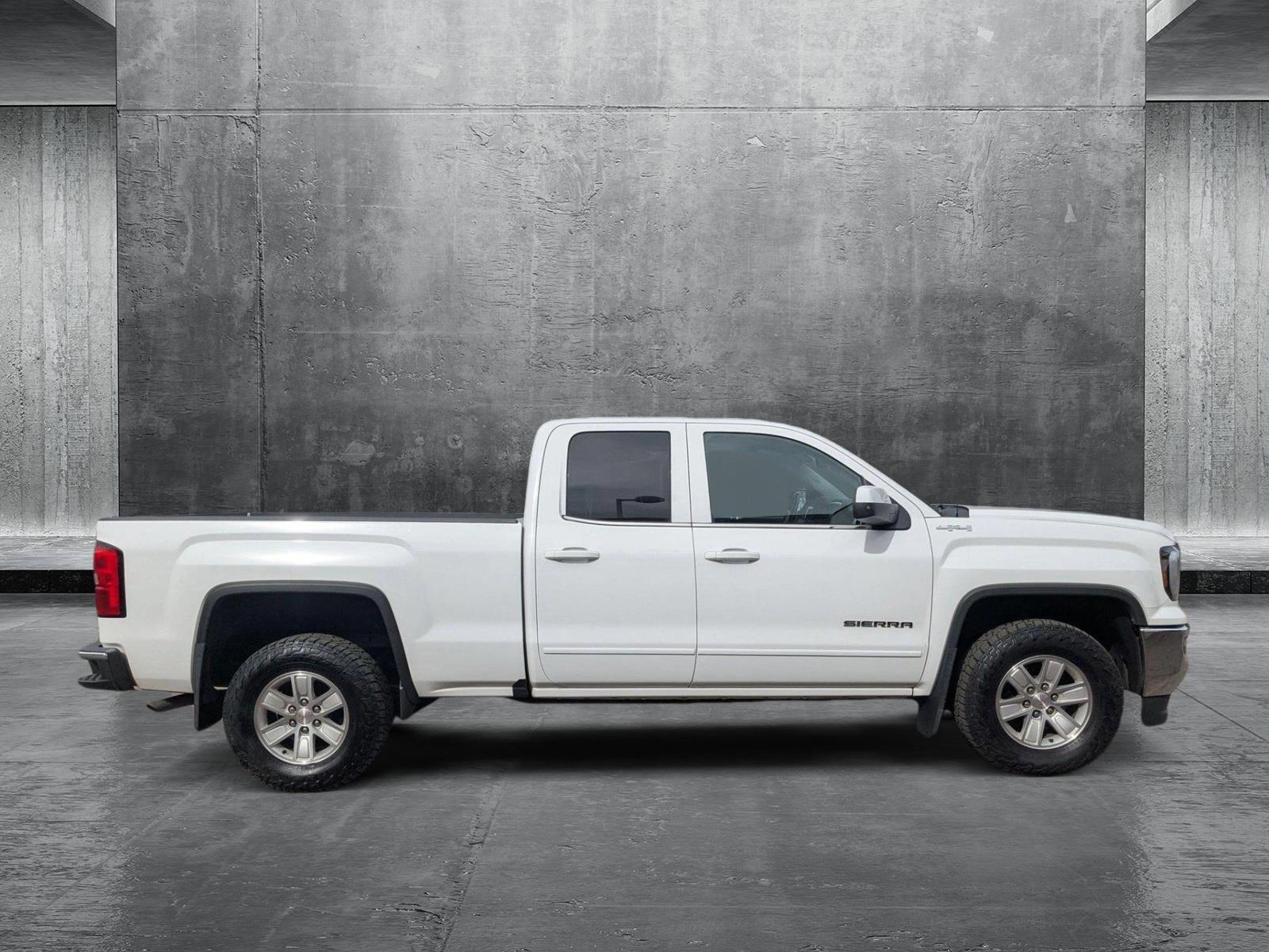 2018 GMC Sierra 1500 Vehicle Photo in LONE TREE, CO 80124-2750