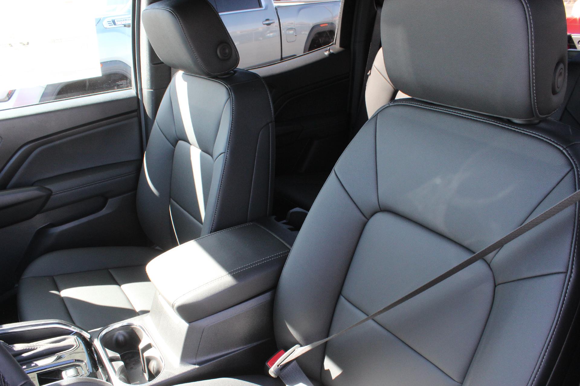 2025 GMC Canyon Vehicle Photo in AURORA, CO 80012-4011