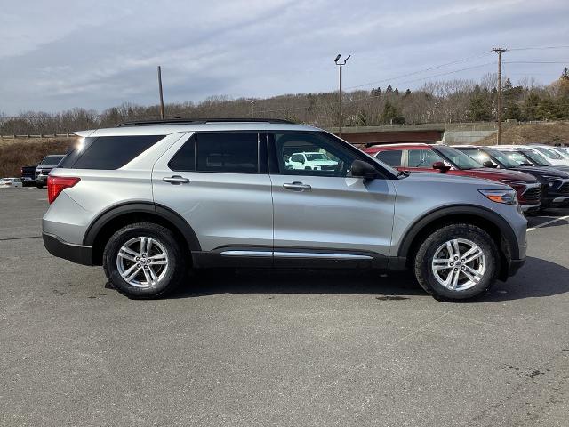 2020 Ford Explorer Vehicle Photo in Gardner, MA 01440