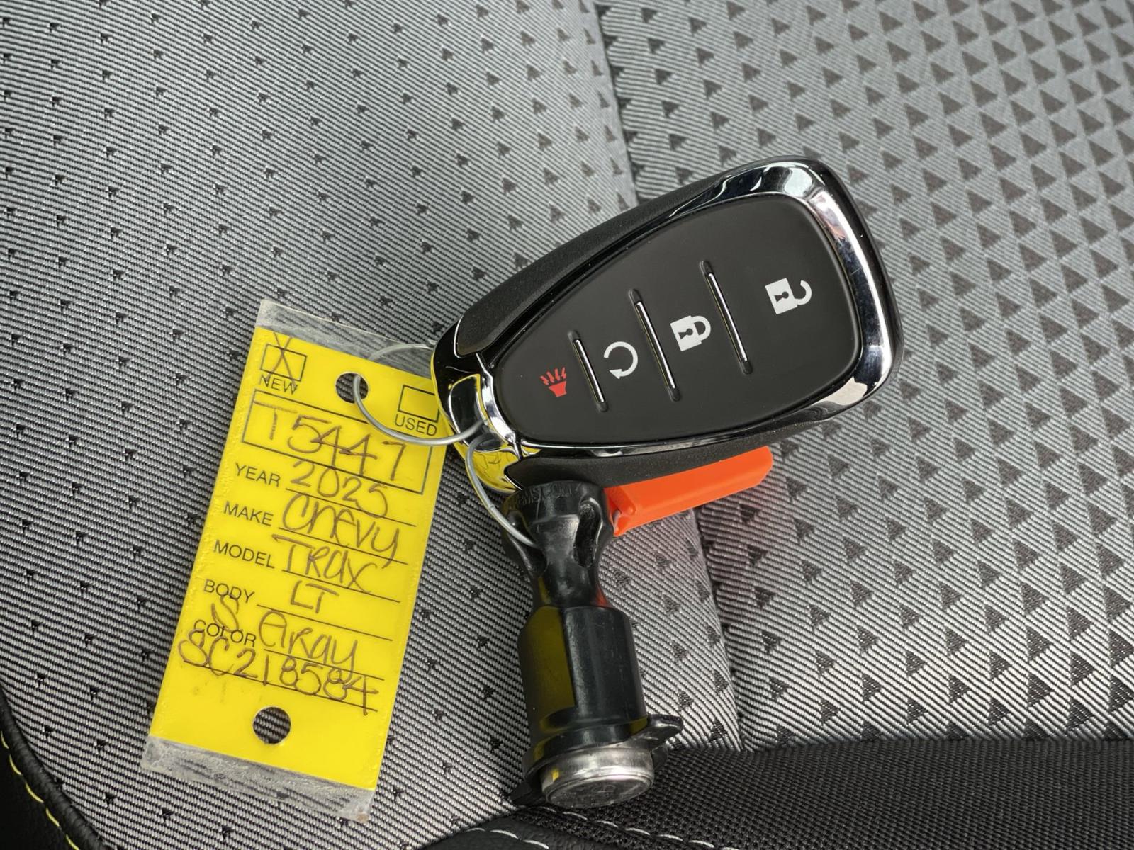 2025 Chevrolet Trax Vehicle Photo in BENTONVILLE, AR 72712-4322