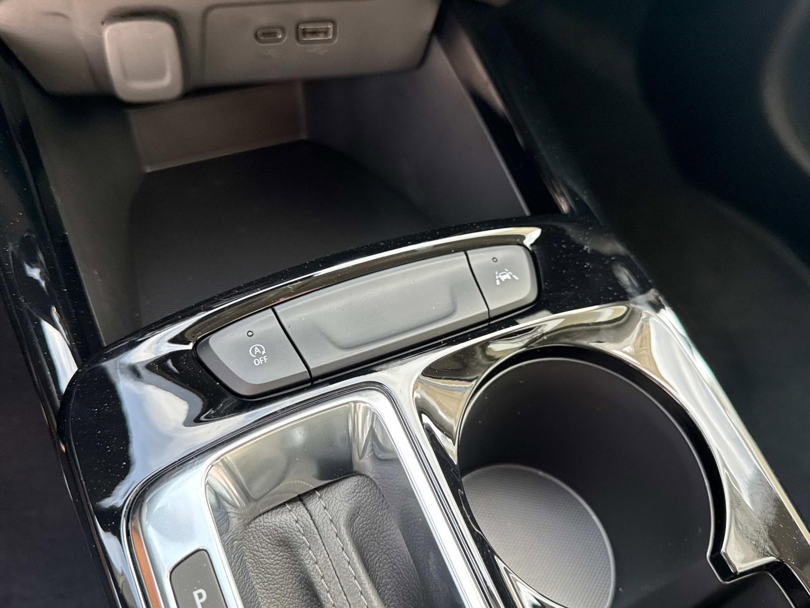 2025 Chevrolet Trax Vehicle Photo in LOS ANGELES, CA 90007-3794