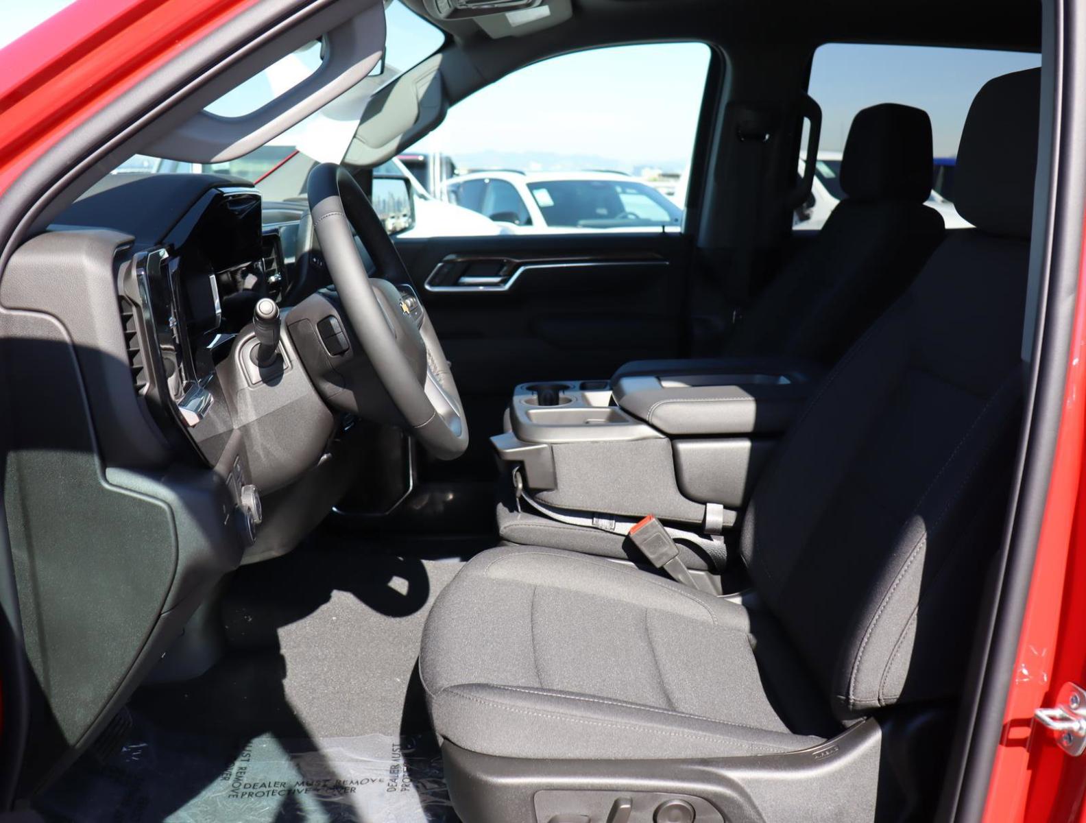 2025 Chevrolet Silverado 1500 Vehicle Photo in LOS ANGELES, CA 90007-3794