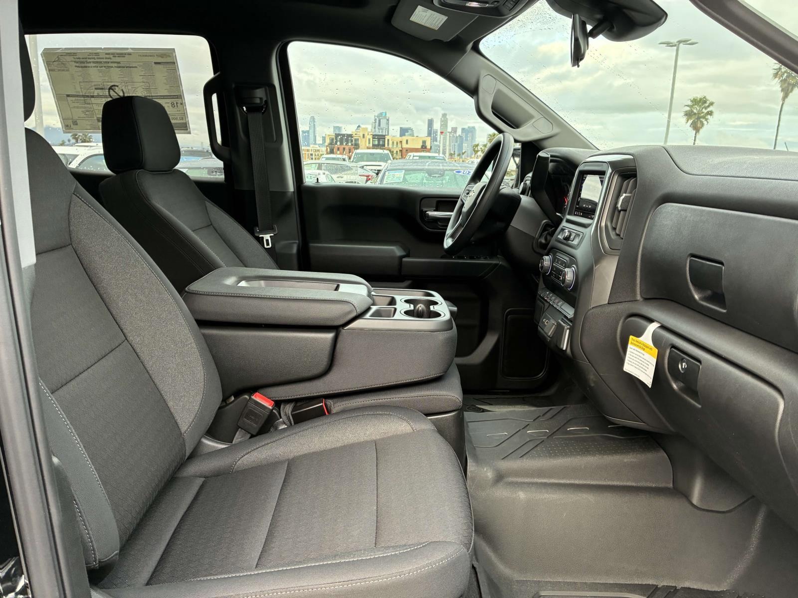 2025 Chevrolet Silverado 1500 Vehicle Photo in LOS ANGELES, CA 90007-3794