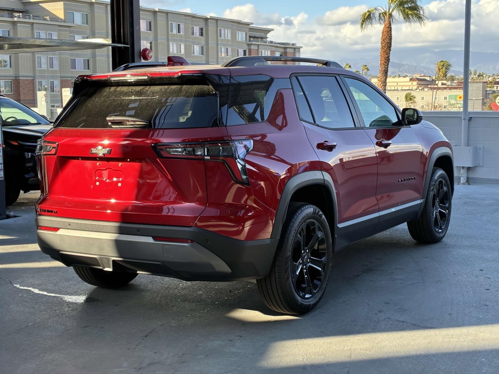 2025 Chevrolet Equinox Vehicle Photo in LOS ANGELES, CA 90007-3794