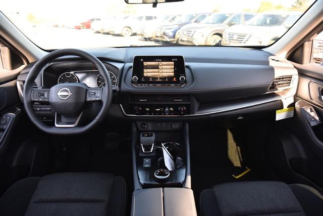 2025 Nissan Rogue Vehicle Photo in Ballwin, MO 63011