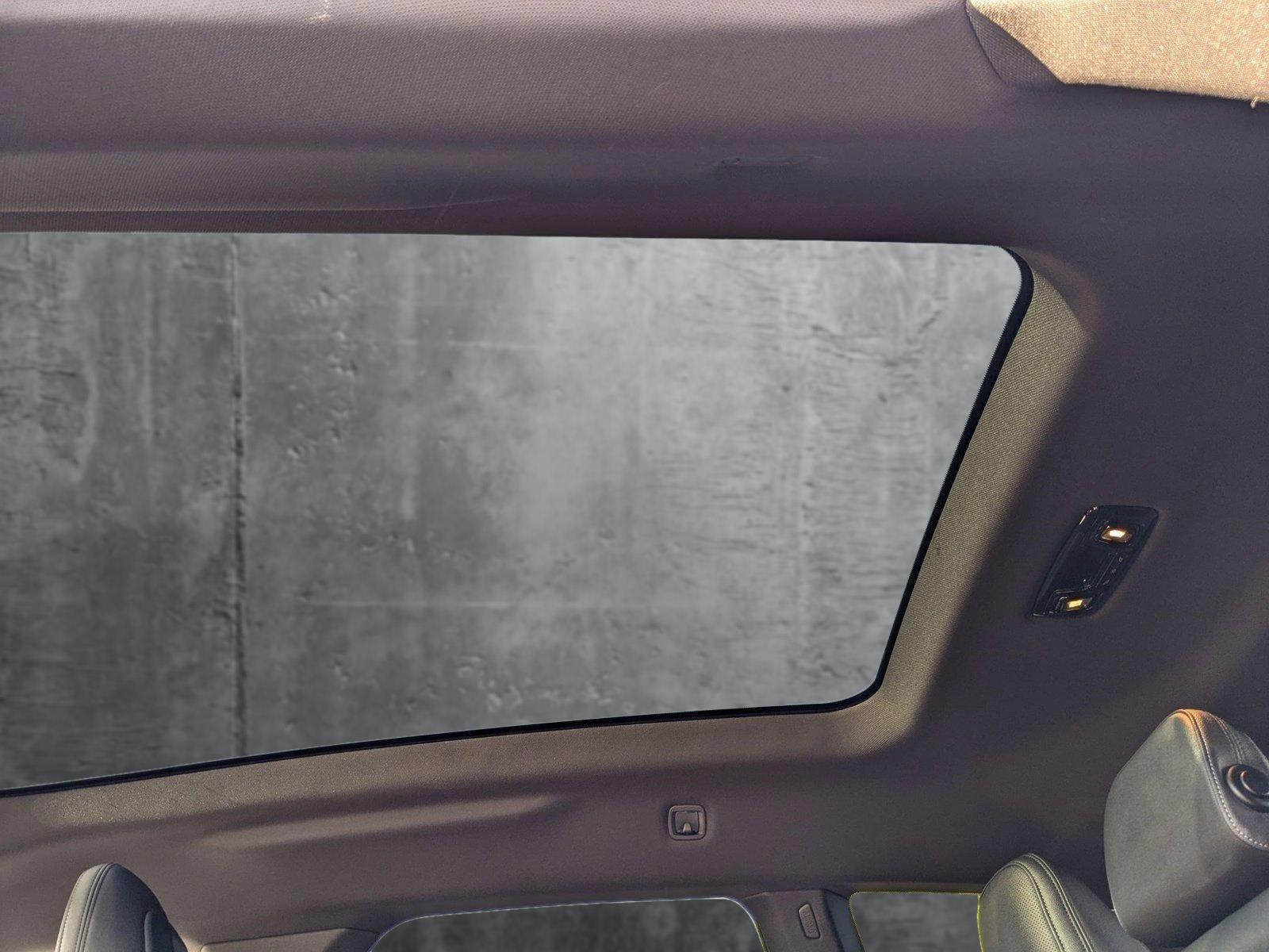 2025 BMW iX Vehicle Photo in VALENCIA, CA 91355-1705