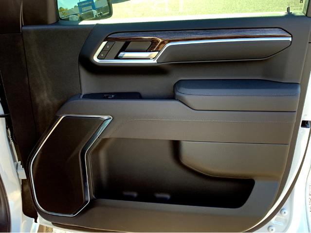 2025 GMC Sierra 1500 Vehicle Photo in BEAUFORT, SC 29906-4218