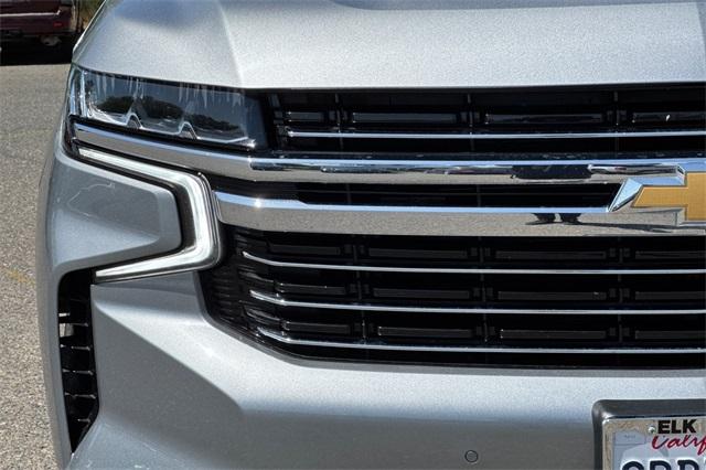 2023 Chevrolet Suburban Vehicle Photo in ELK GROVE, CA 95757-8703
