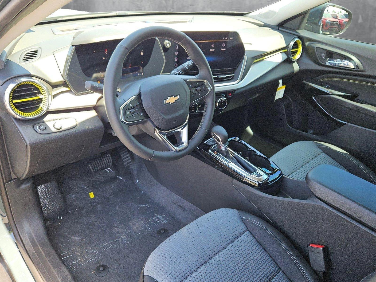 2025 Chevrolet Trax Vehicle Photo in MESA, AZ 85206-4395