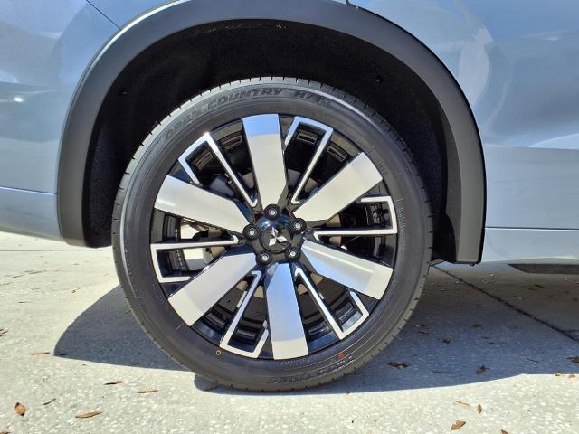 2025 Mitsubishi Outlander Vehicle Photo in Tampa, FL 33612