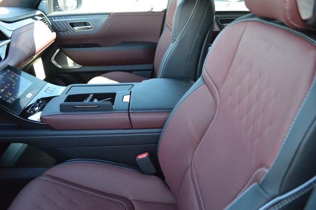 2025 INFINITI QX80 Vehicle Photo in Houston, TX 77090