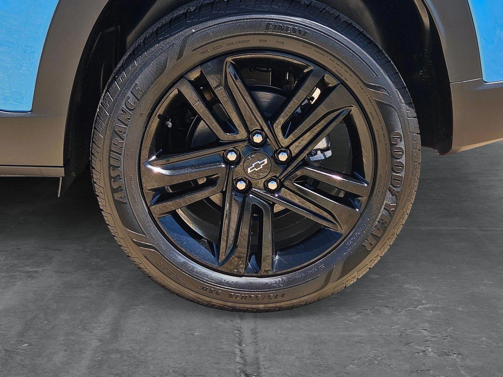 2025 Chevrolet Trax Vehicle Photo in WACO, TX 76710-2592