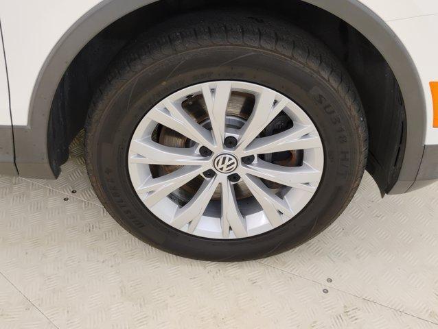 2020 Volkswagen Tiguan Vehicle Photo in PINEVILLE, NC 28134-8495