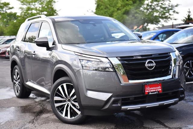 2025 Nissan Pathfinder Vehicle Photo in Ballwin, MO 63011