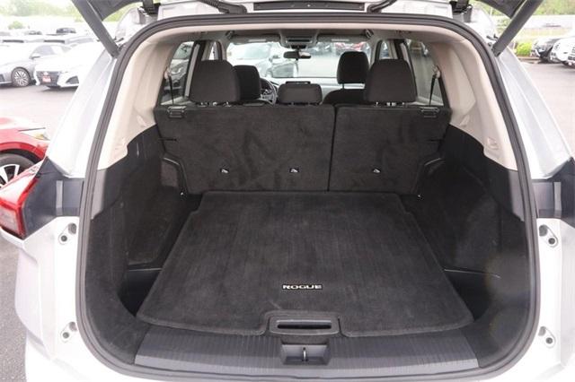 2024 Nissan Rogue Vehicle Photo in Hazelwood, MO 63042