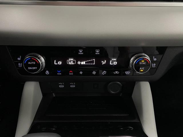 2025 Mitsubishi Outlander Vehicle Photo in Appleton, WI 54913