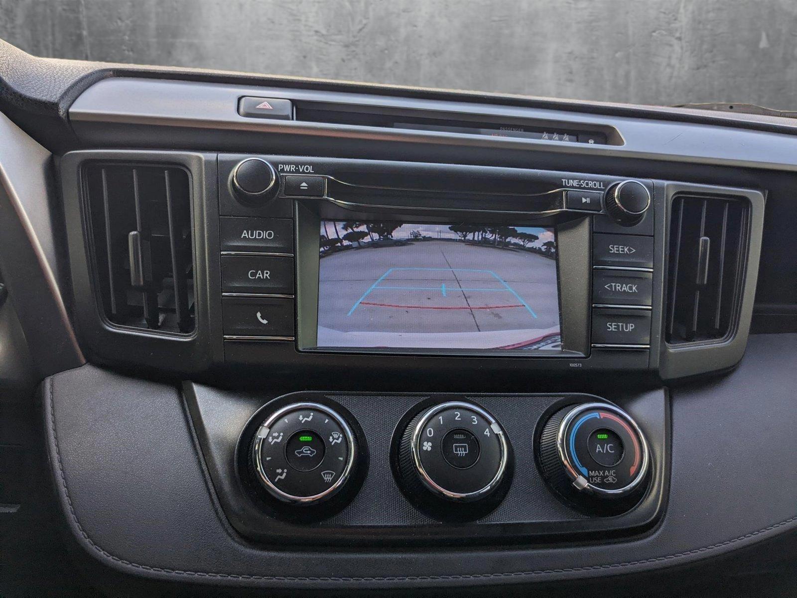 2018 Toyota RAV4 Vehicle Photo in Davie, FL 33331