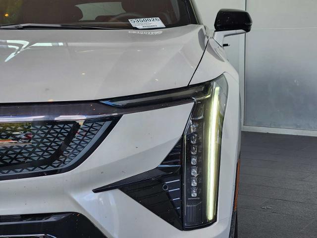 2025 Cadillac OPTIQ Vehicle Photo in HOUSTON, TX 77079