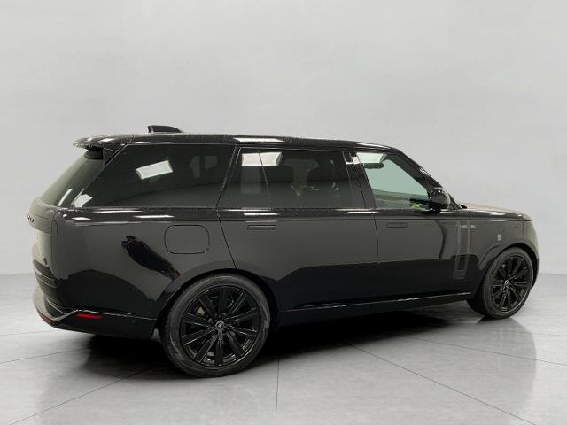 2025 Range Rover Vehicle Photo in Appleton, WI 54913
