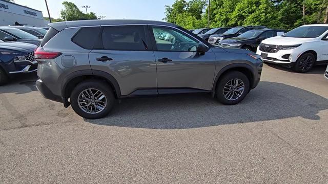 2023 Nissan Rogue Vehicle Photo in Pleasant Hills, PA 15236