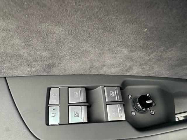 2025 Audi RS 7 Vehicle Photo in HOUSTON, TX 77090