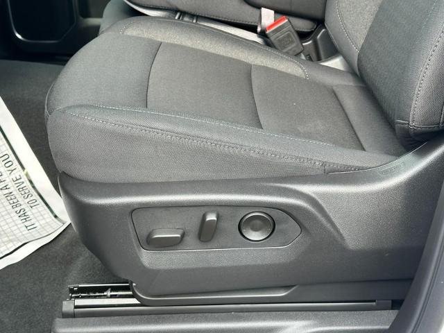 2025 Chevrolet Silverado 1500 Vehicle Photo in COLUMBIA, MO 65203-3903