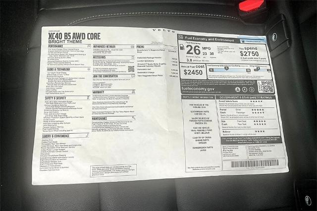 2025 Volvo XC40 Vehicle Photo in Houston, TX 77007